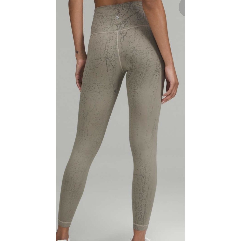Lululemon Women's Wunder Train High Rise Tight 25" Thread Dye Rover Size 16